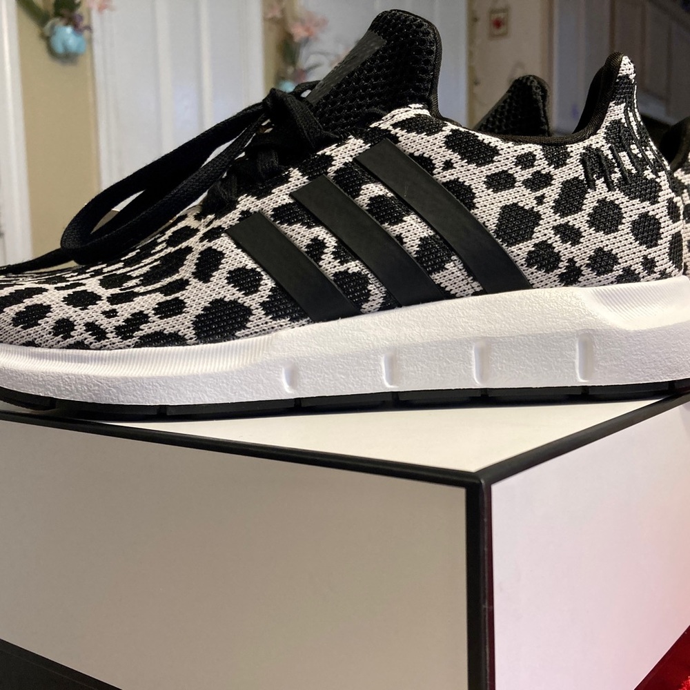 Women’s ADIDAS running shoes - Cheetah print